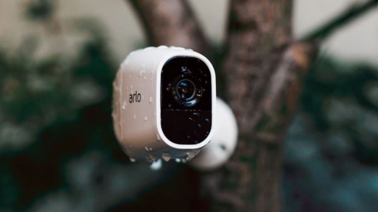 You are currently viewing 7 OF THE BEST AFFORDABLE OUTDOOR IP CAMERAS 2019 AND WHAT YOU NEED TO KNOW BEFORE BUYING THEM